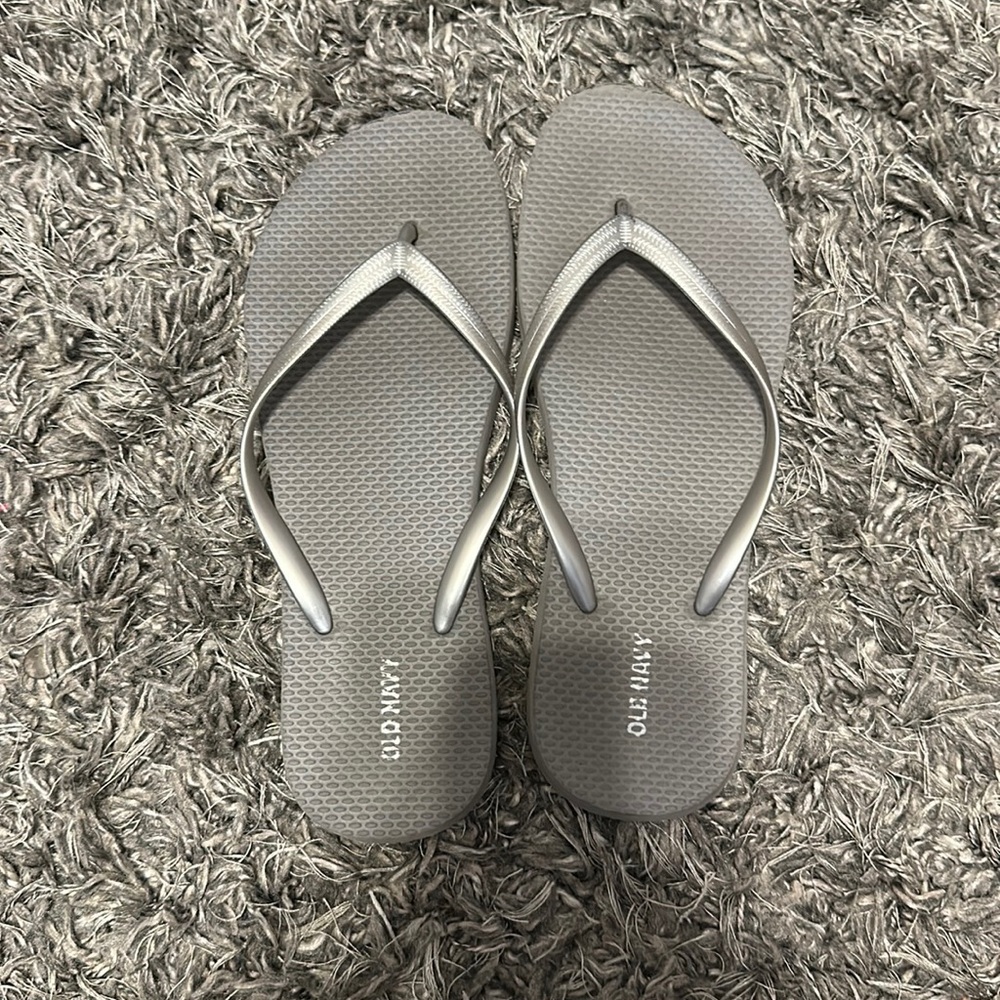 flip flops